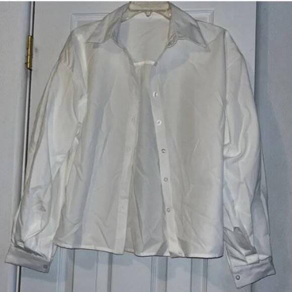 Tops - basic white button down blouse LARGE